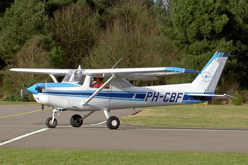 Photograph of a Cessna 152